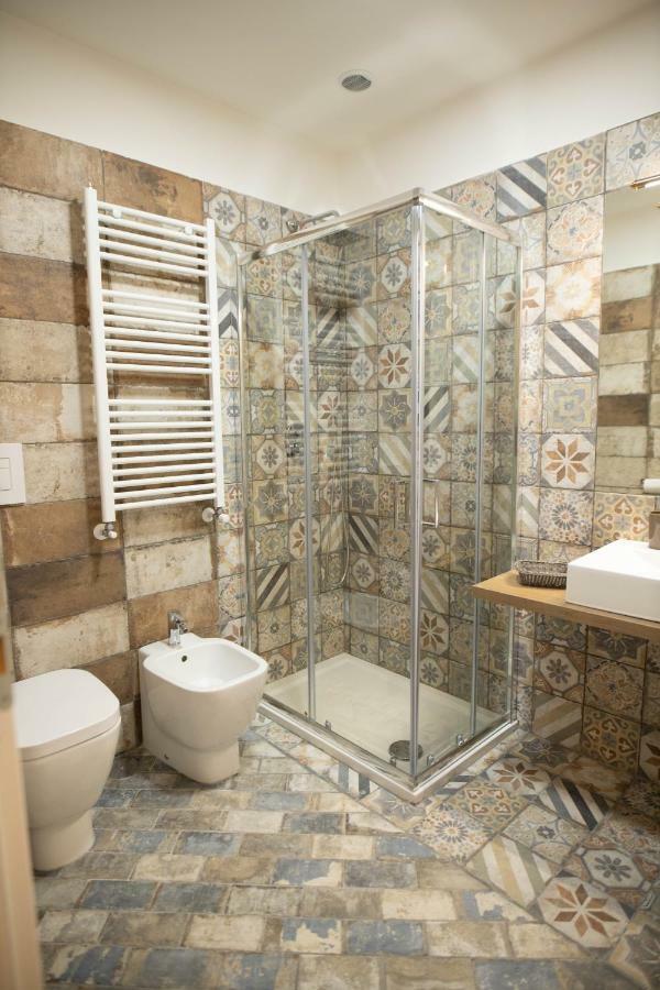 Bed and Breakfast Binario 56 Napoli Esterno foto